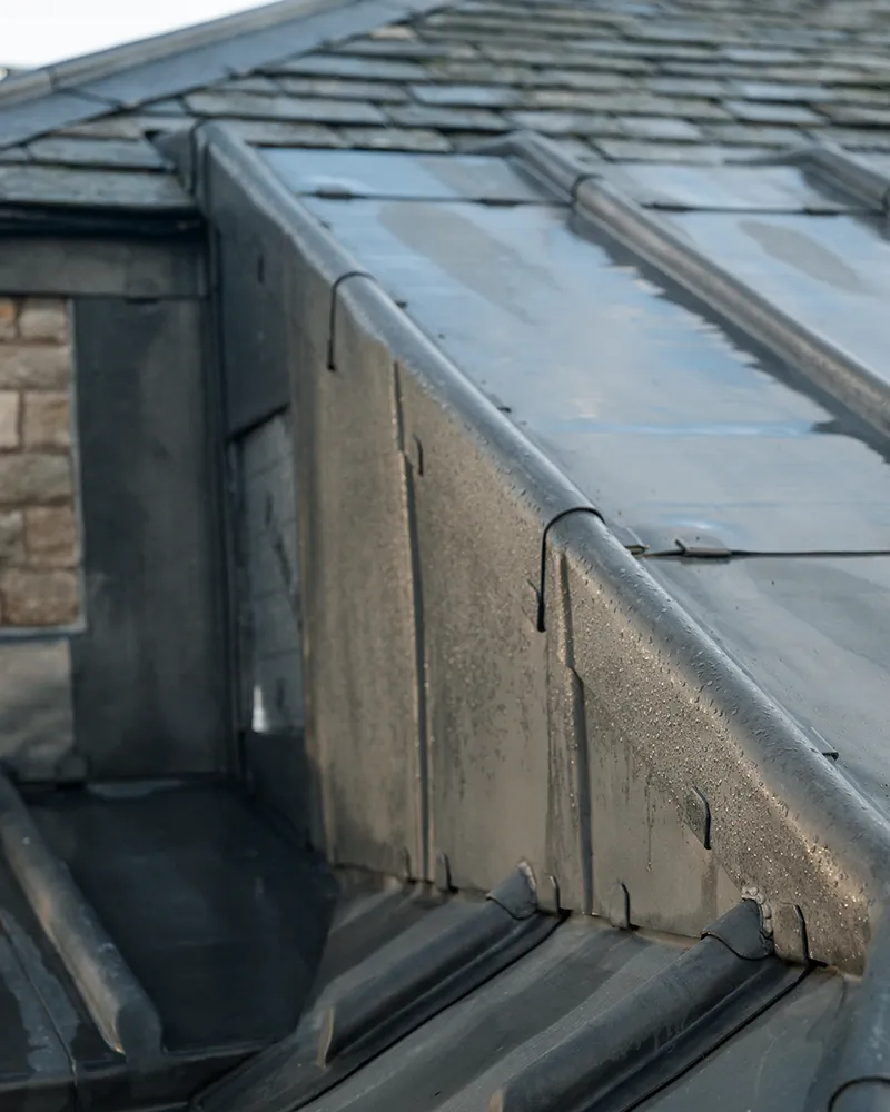block-lead-roof-specialist-service